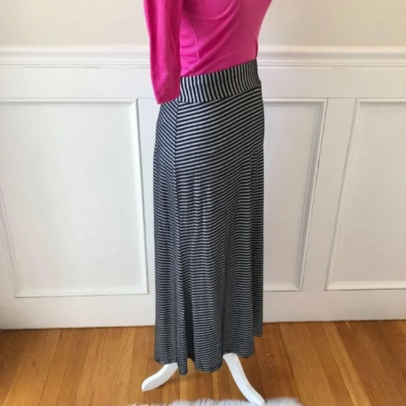 Smart Set Black & Gray Striped Maxi Skirt Stretch - Picture 5 of 6